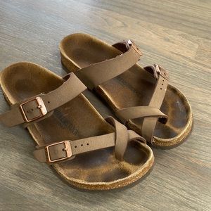Birkenstock Mayari kids size 33